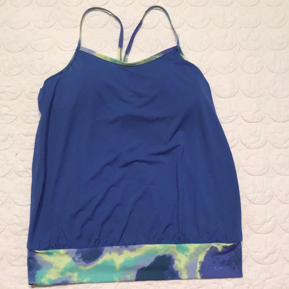 {Nike} NWT Racerback Banded Bottom Top XL